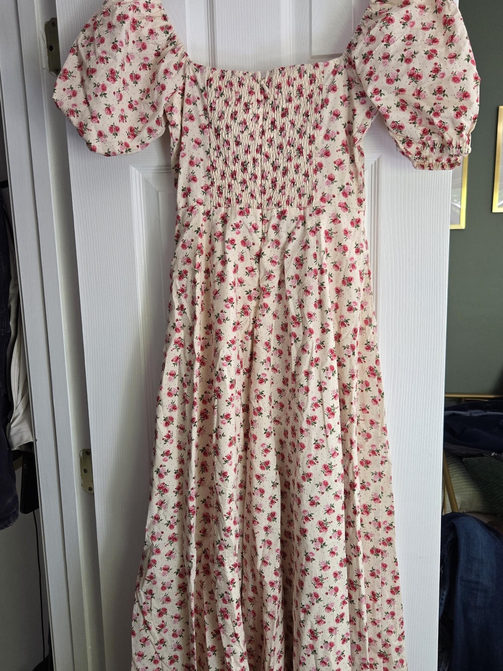 floral cottagecore puff sleeve midi dress